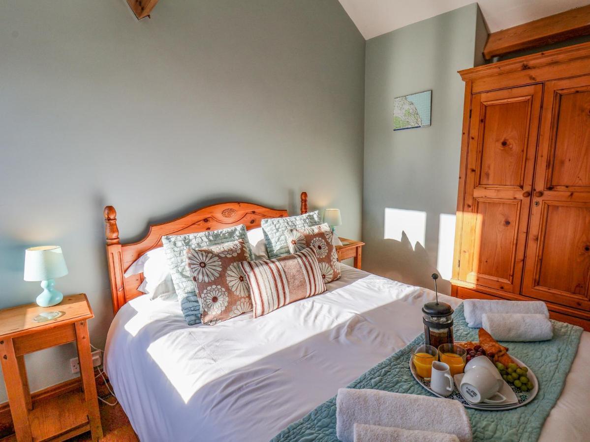 Hayloft Cottage Staintondale エクステリア 写真